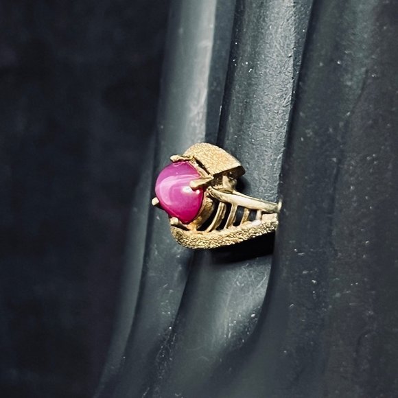 Vintage FC 10k Gold And Synthetic Pink Star Ruby Ring (R314) - Picture 3 of 6